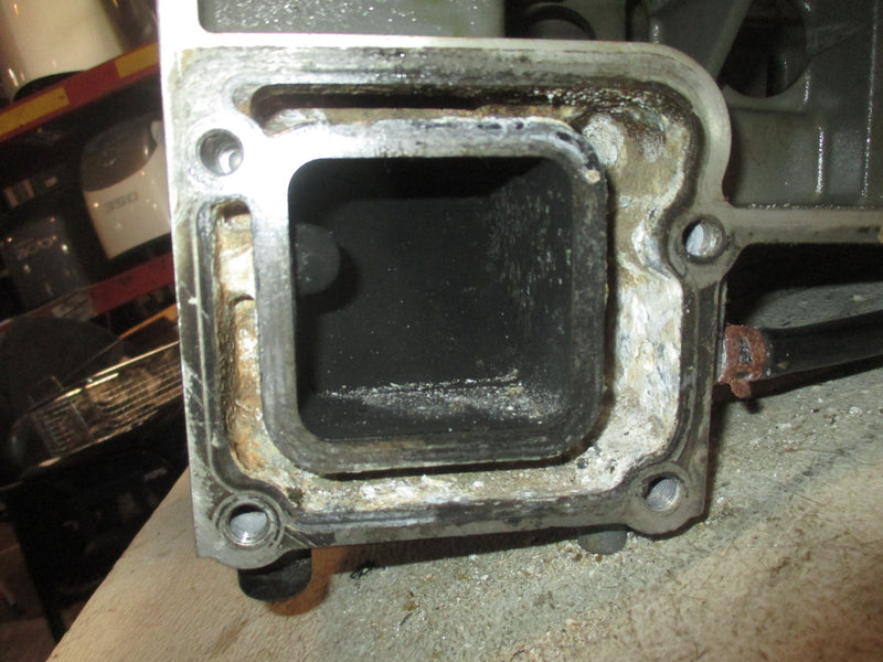 Suzuki DF150 150hp Outboard Crankcase Block
