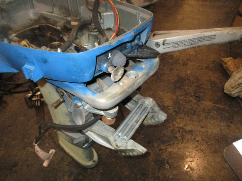 Evinrude 25hp outboard longshaft mid section
