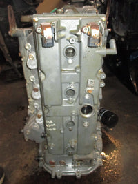 Load image into Gallery viewer, Suzuki DF175 175hp 4 stroke outboard crankcase powerhead
