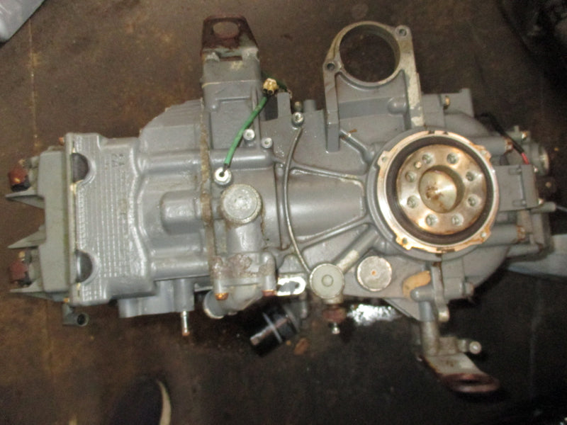 Suzuki DF175 175hp 4 stroke outboard crankcase powerhead
