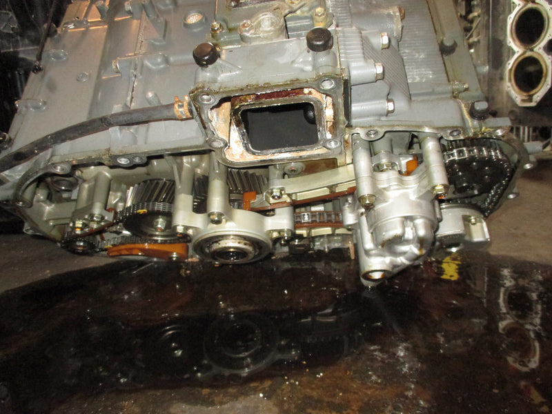 Suzuki DF175 175hp 4 stroke outboard crankcase powerhead