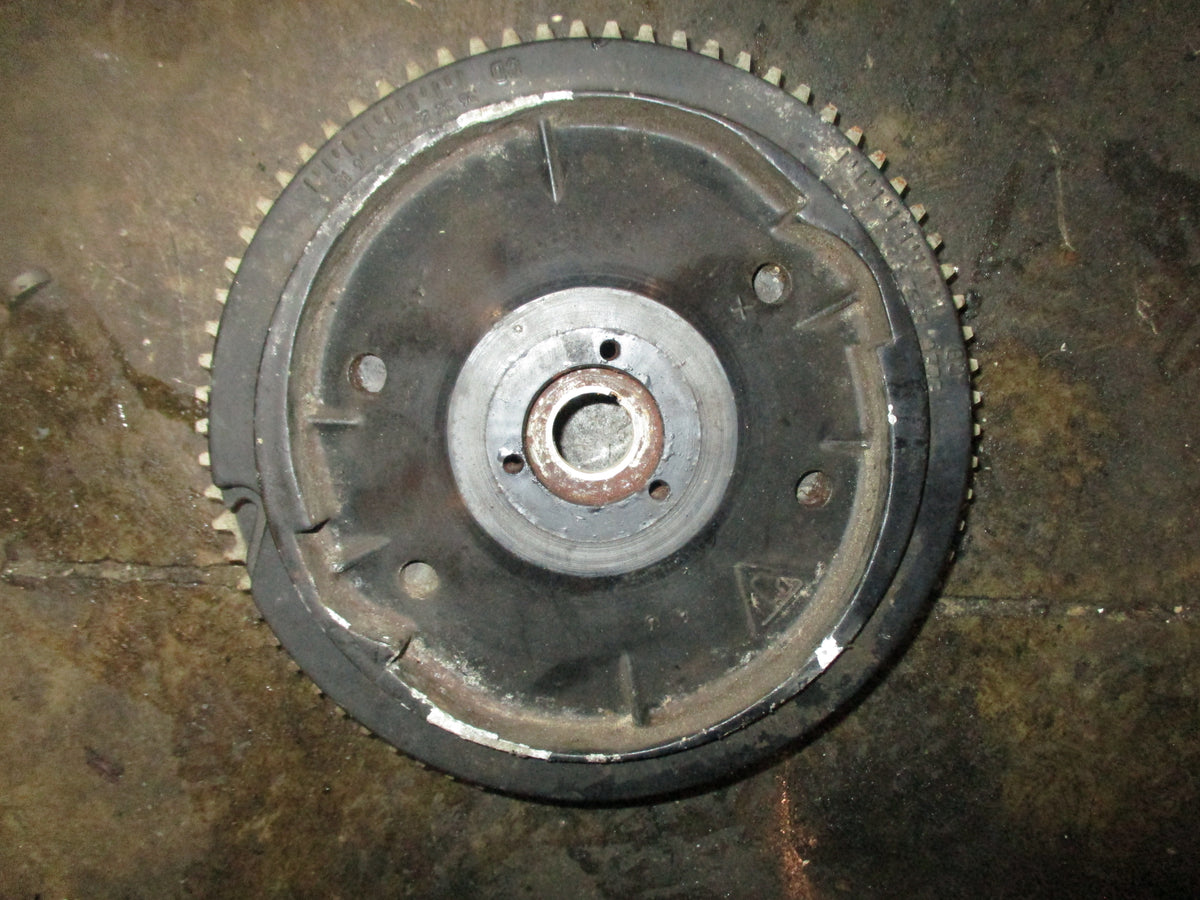 Evinrude 25hp outboard flywheel (583002)