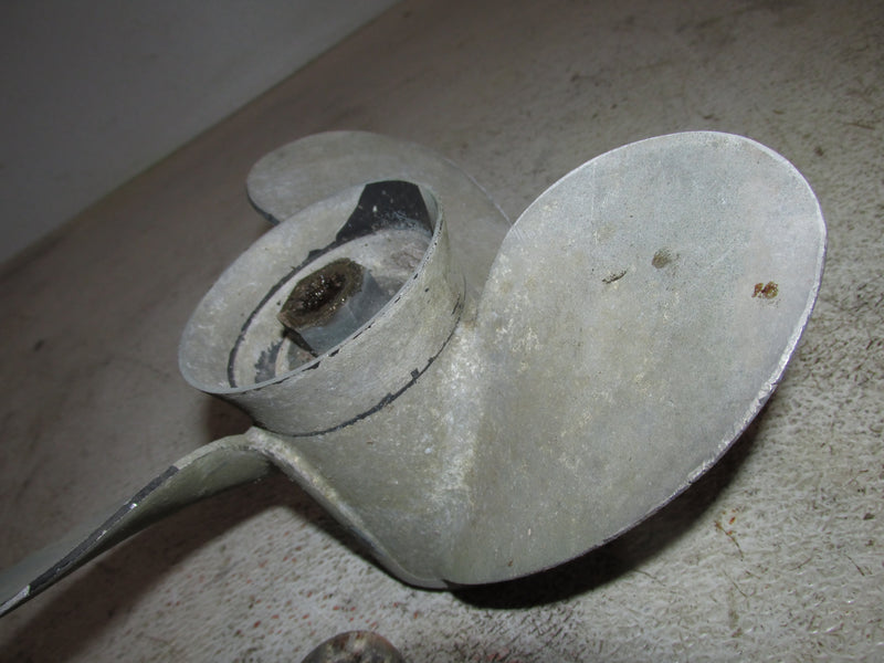 Mercury 25hp 2 Stroke Outboard Aluminum propeller (48-19640A40)