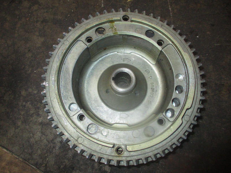 Johnson Seahorse 7.5hp 2 stroke outboard flywheel (582427)
