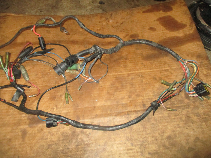 Yamaha 200hp 2 stroke outboard engine wiring harness (6R3-82590-12-00)