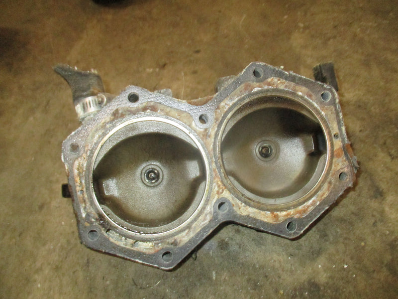 Evinrude 90-115hp 2 stroke outboard Port Cylinder head 326504