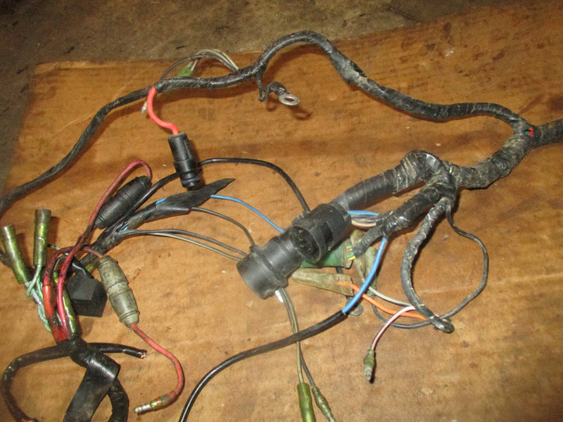 Yamaha 200hp 2 stroke outboard engine wiring harness (6R3-82590-12-00)