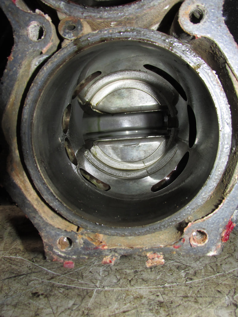Johnson 90/115HP 2 Stroke Outboard Crankcase Block
