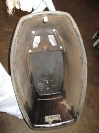 Load image into Gallery viewer, Nissan 70hp 2 stroke outboard top cowling

