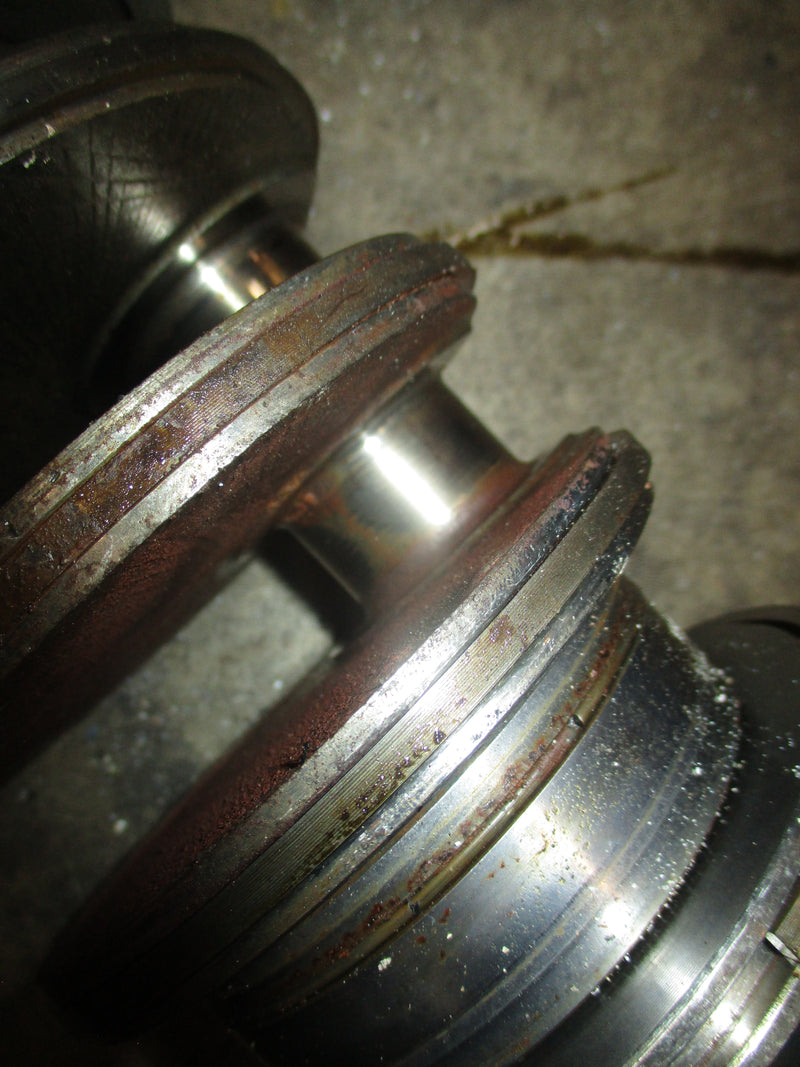 Evinrude 90-115hp 2 stroke outboard Crankshaft