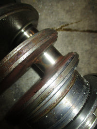 Load image into Gallery viewer, Evinrude 90-115hp 2 stroke outboard Crankshaft
