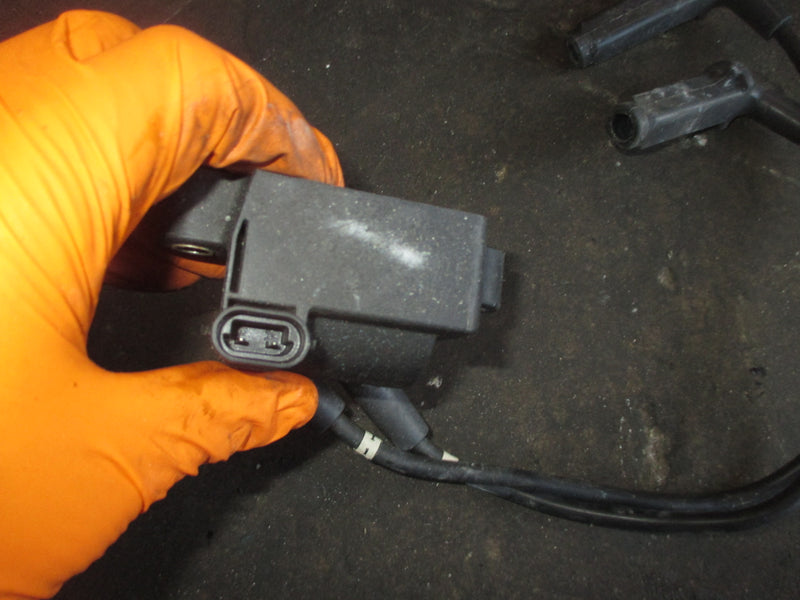 Mercury 150hp 4 stroke Outboard Ignition Coil 1 / 4 (8M0029482)