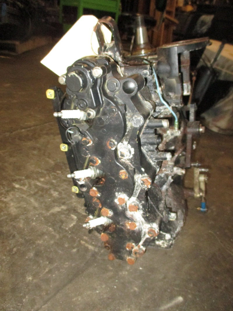 Nissan 70hp 2 stroke outboard crankcase powerhead