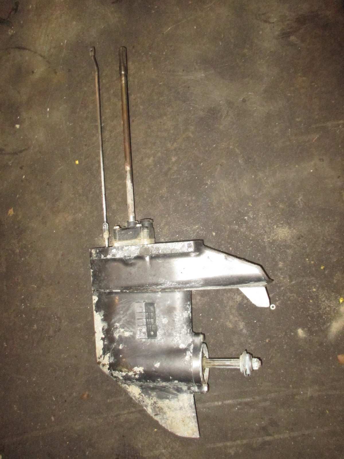 Nissan 30hp 2 stroke outboard 15 inch lower unit