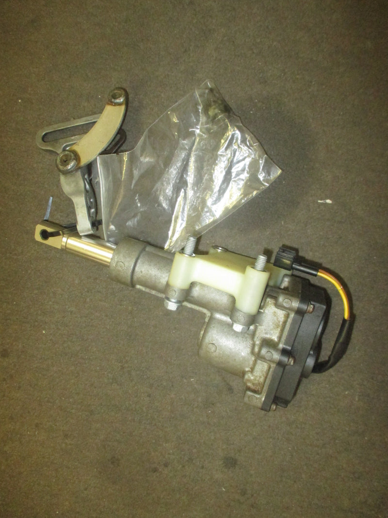 Yamaha 4.2L 300hp 4 stroke outboard shift actuator (6CE-4820A-01-00)