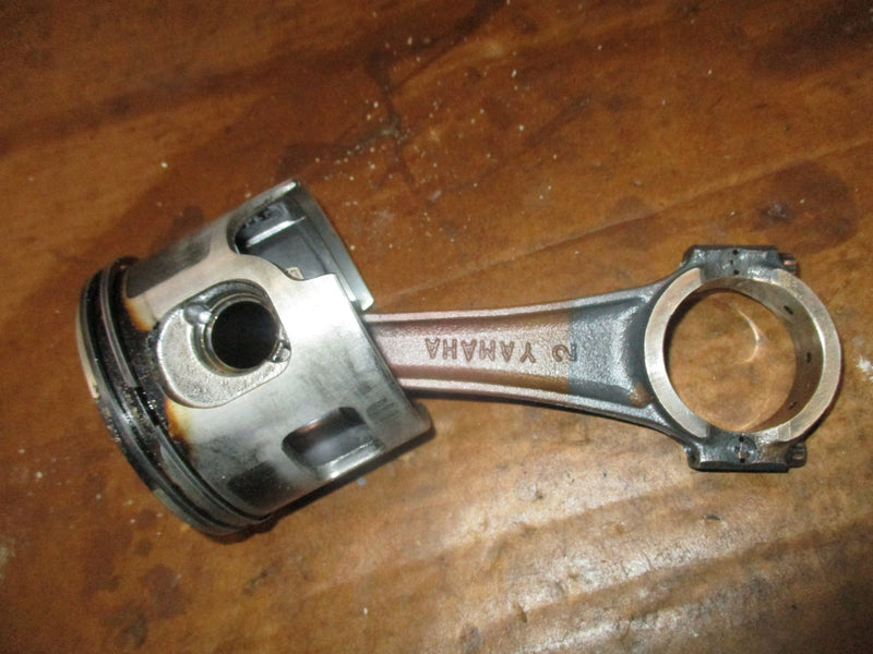 Yamaha 200hp 2 stroke outboard starboard piston and rod 0.50 oversized