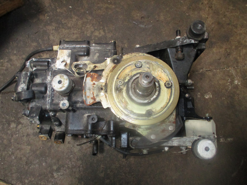 Johnson 30hp 2 stroke outboard crankcase powerhead
