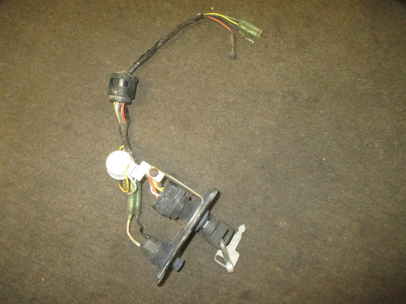 Yamaha outboard single ignition switch with key