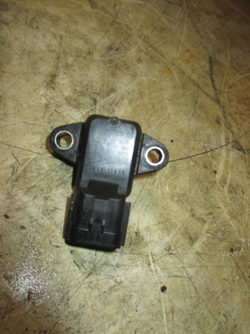Suzuki DF175 175hp 4 stroke outboard map sensor (18590-68H00)
