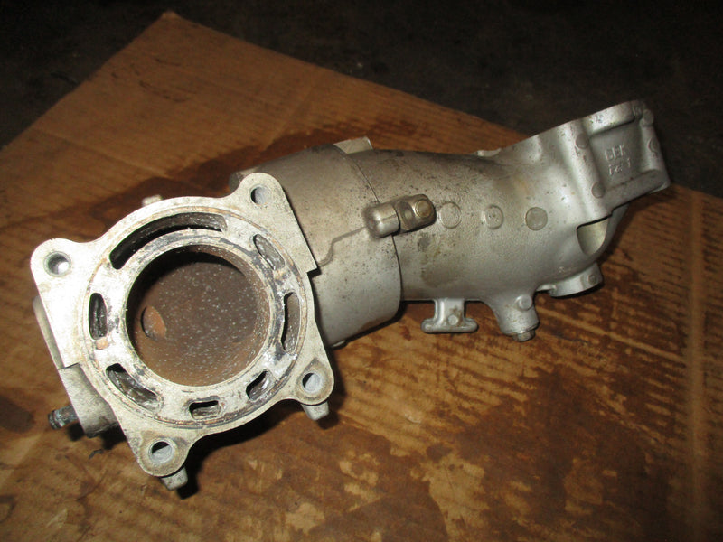Yamaha 115hp 4 stroke outboard exhaust manifold (6EK-14615-00-00)