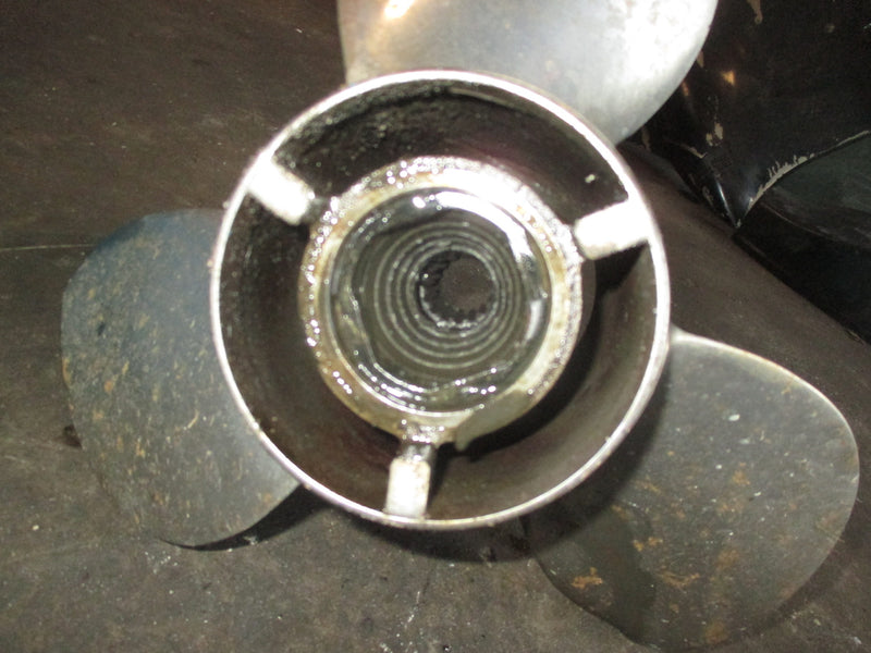 Mercury 150hp 4 stroke Outboard Vengeance Stainless Propeller (48-16316) 19P