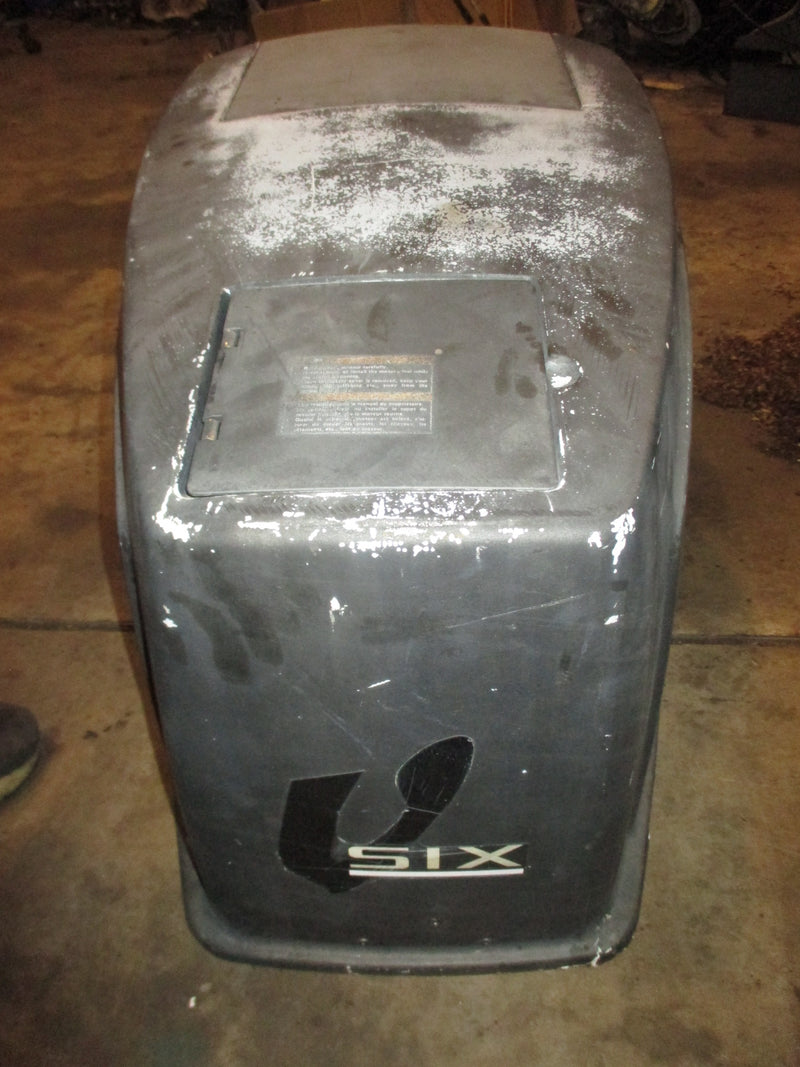 Suzuki DT200 200hp 2 stroke outboard top cowling