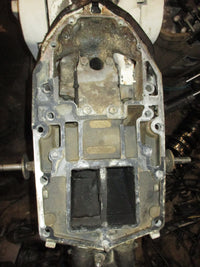 Load image into Gallery viewer, Evinrude 200hp Ocean pro outboard 25 inch shaft midsection
