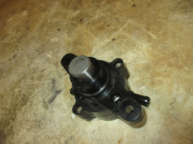 Suzuki DF175 175hp 4 stroke outboard fuel pump (15100-96J0V)