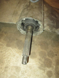 Load image into Gallery viewer, Suzuki DT200 200hp 2 stroke outboard 25 inch lower unit
