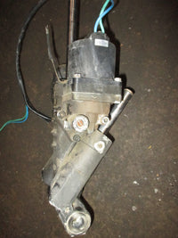 Load image into Gallery viewer, Evinrude 200hp Ocean pro outboard tilt trim unit
