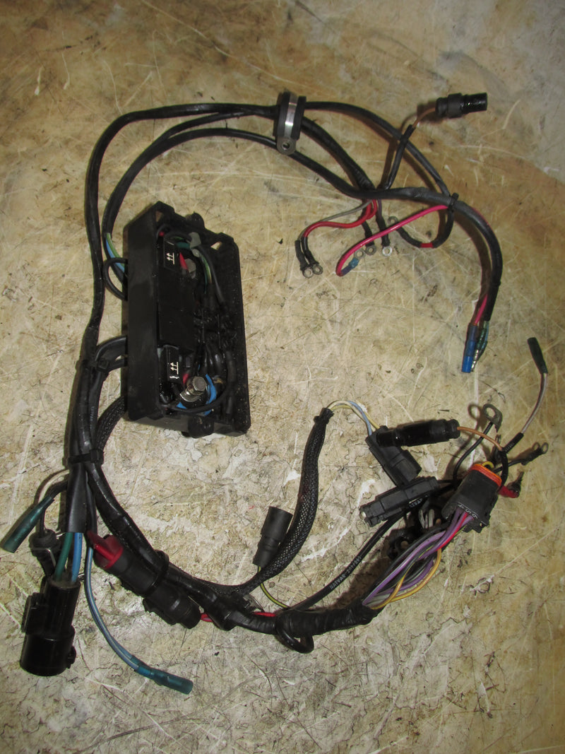 Johnson 90/115HP 2 Stroke Outboard Engine Wiring /Junction Box (584943)