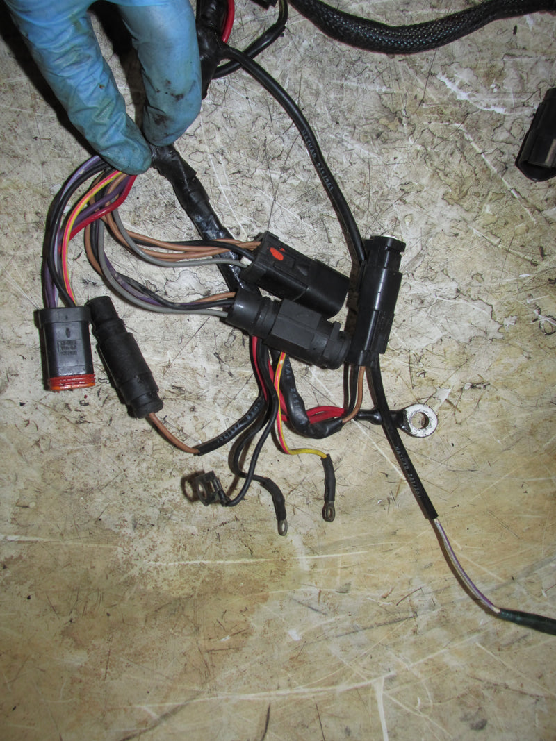 Johnson 90/115HP 2 Stroke Outboard Engine Wiring /Junction Box (584943)