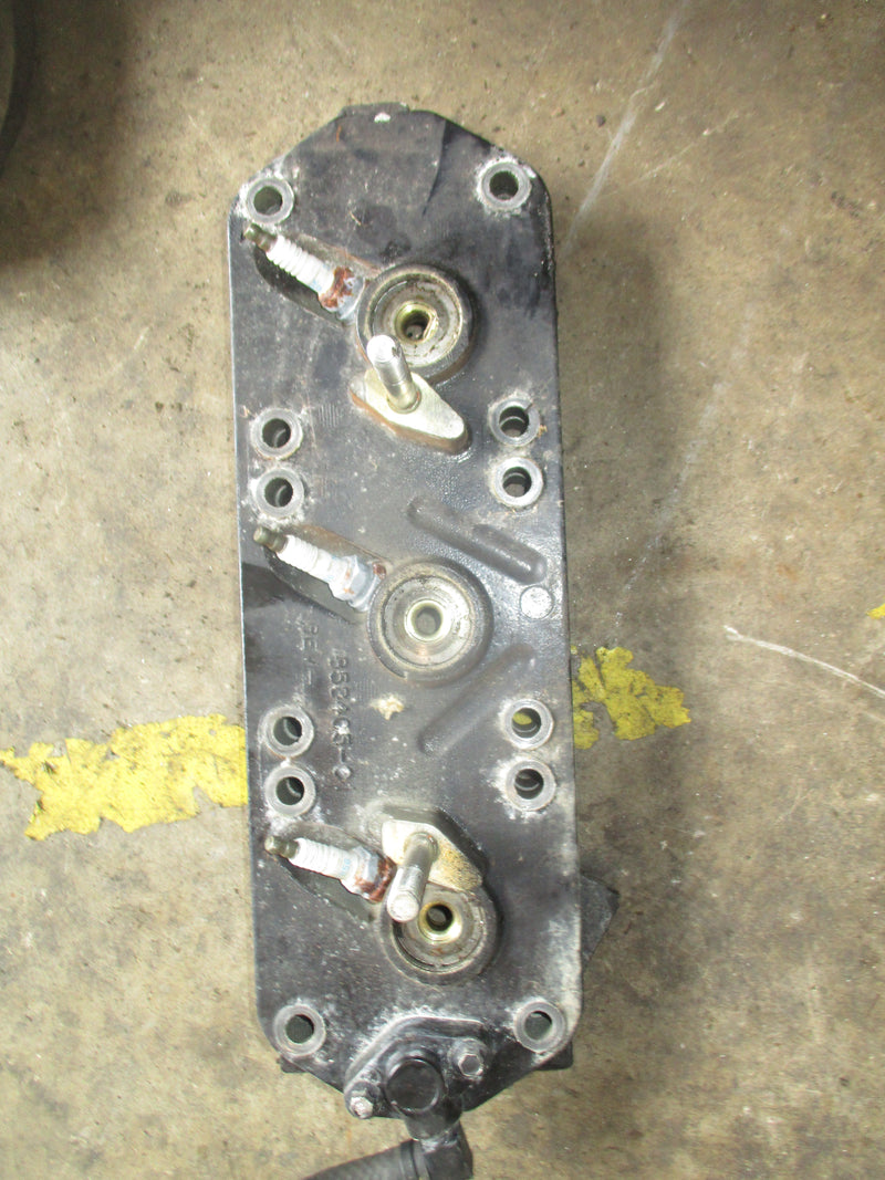 Mercury Optimax 2.5L 150hp outboard Port cylinder head 858405-C1