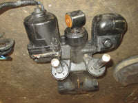 Load image into Gallery viewer, Suzuki DF70 outboard tilt trim unit
