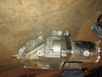 Load image into Gallery viewer, Suzuki DT200 200hp 2 stroke outboard tilt trim unit
