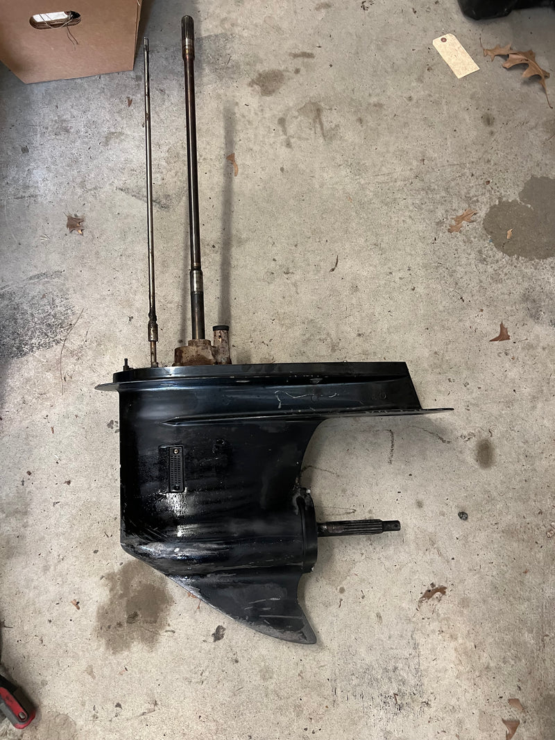 Suzuki DF115 115hp 4 stroke outboard 25 inch lower unit