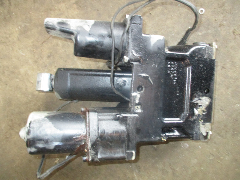 Mercury Optimax 2.5L 150hp outboard Tilt Trim unit PARTS ONLY