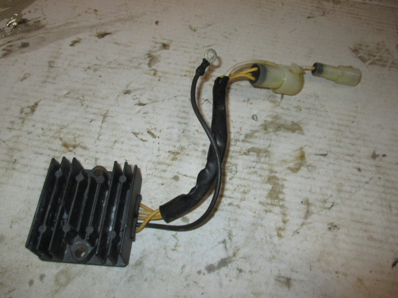 Suzuki DF70 70hp outboard rectifier regulator (32800-92E20)