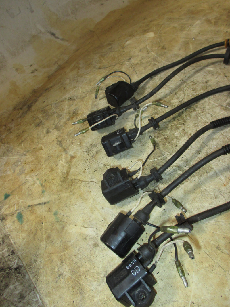Suzuki DT150 150hp 2 stroke outboard ignition coil set (33410-87D70)