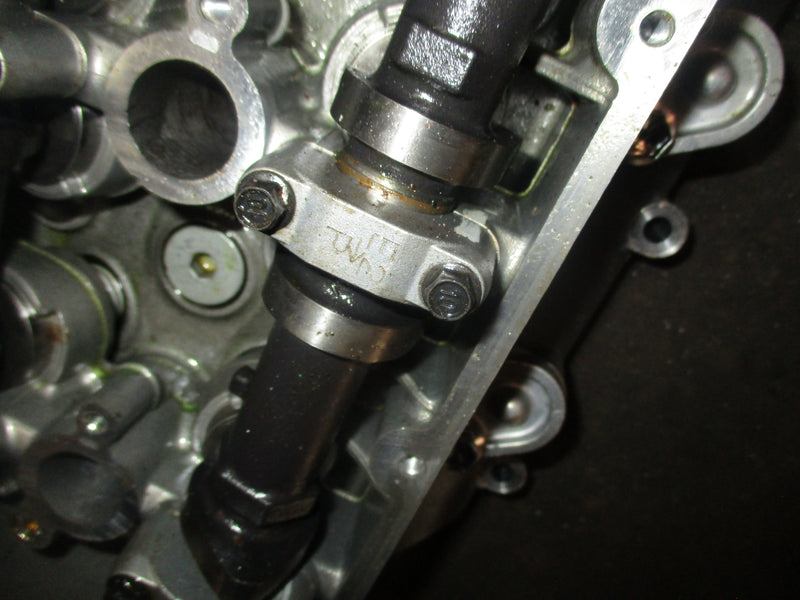Suzuki DF250 250 hp outboard port cylinder head