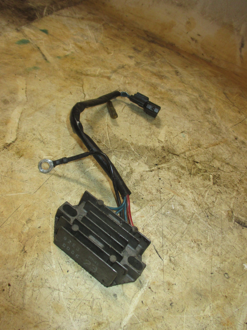 Suzuki DT150 150hp 2 stroke outboard rectifier regulator style 2