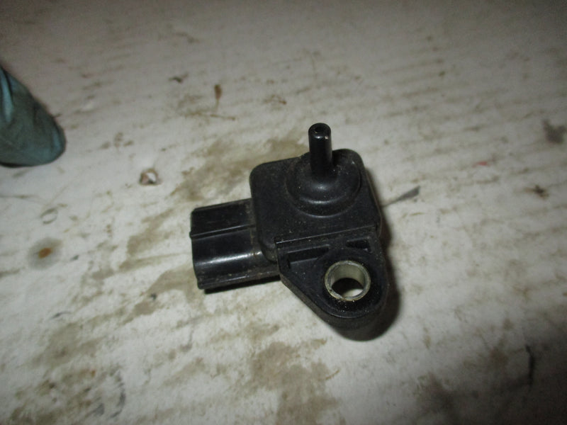 Suzuki DF70 70hp outboard map sensor (18590-80C40)