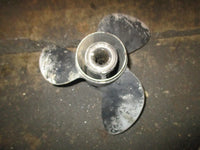 Load image into Gallery viewer, Johnson 50hp 2 stroke outboard aluminum prop (320305)
