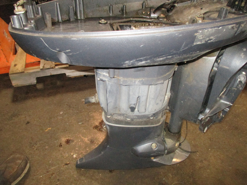 Yamaha 115hp 4 stroke outboard 25" mid section