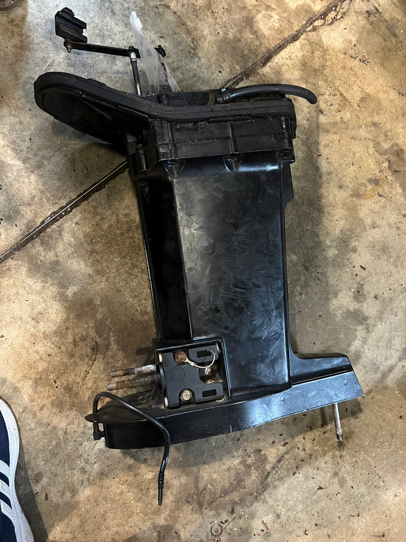 Mercury 75hp 2 stroke outboard 20 inch midsection casing