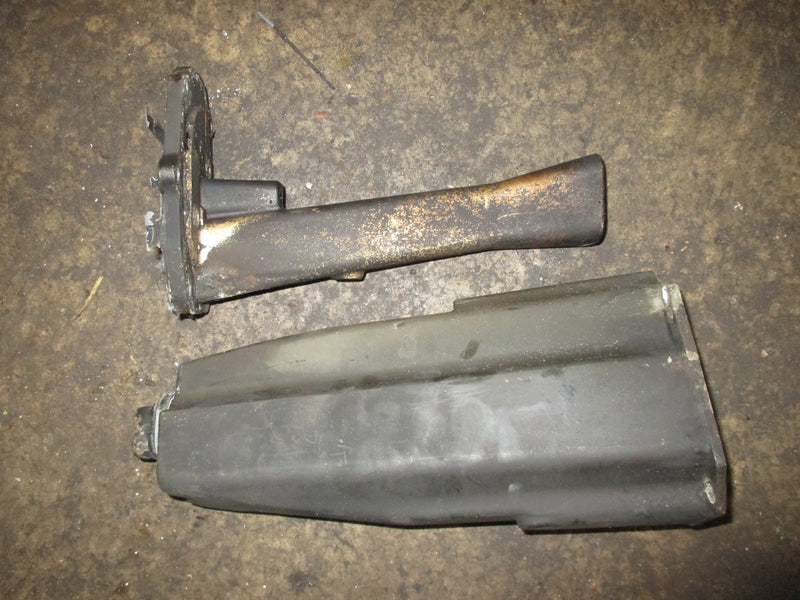 Evinrude ETEC 30hp outboard 20 inch midsection and exhaust housing