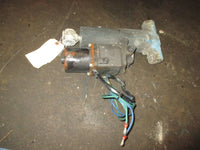 Load image into Gallery viewer, Evinrude Etec 90hp 2 stroke Outboard Tilt Trim Unit (5008949)
