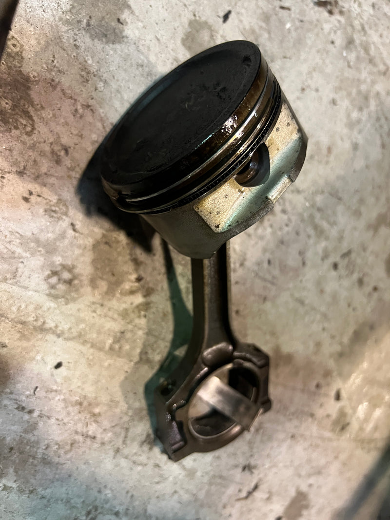 Yamaha 100hp 4 stroke outboard piston and rod set of 3 (67F-00)