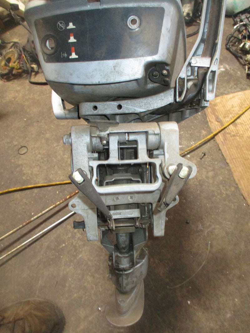 Evinrude 8hp 2 stroke outboard 15" shaft mid section