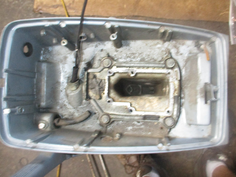Evinrude 8hp 2 stroke outboard 15" shaft mid section